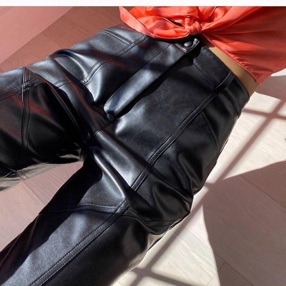 Aritzia Wilfred vegan black leather pants sz 0